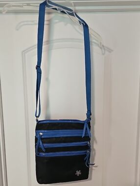 Compact Black - Tech gear Crossbody Bag with Blue Trims